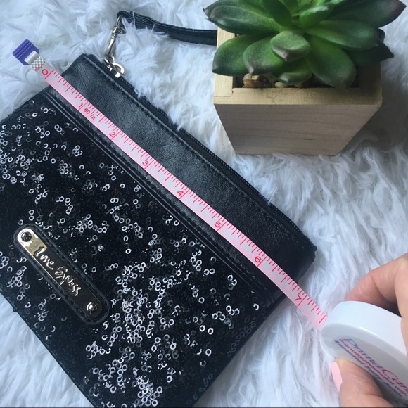 Small Express glittery clutch/wristlet - Picture 2 of 4